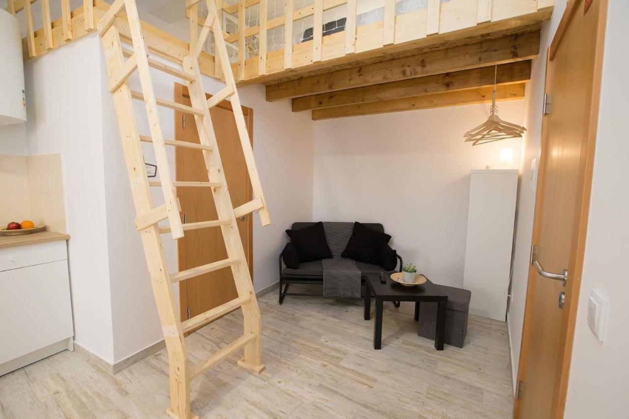 E5Tudio Esq. Apartment Peniche Exterior photo