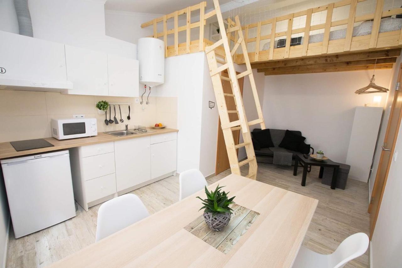 E5Tudio Esq. Apartment Peniche Exterior photo